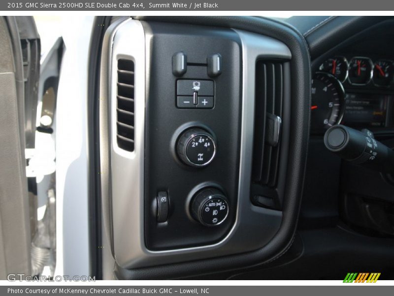 Summit White / Jet Black 2015 GMC Sierra 2500HD SLE Double Cab 4x4
