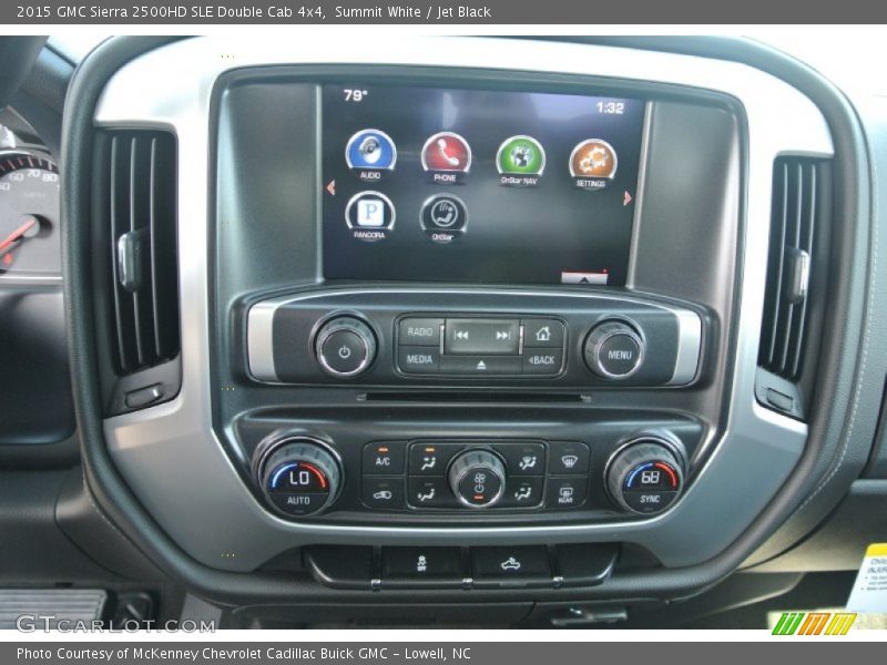 Summit White / Jet Black 2015 GMC Sierra 2500HD SLE Double Cab 4x4