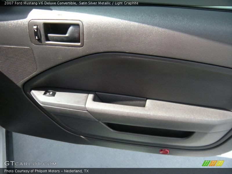 Satin Silver Metallic / Light Graphite 2007 Ford Mustang V6 Deluxe Convertible