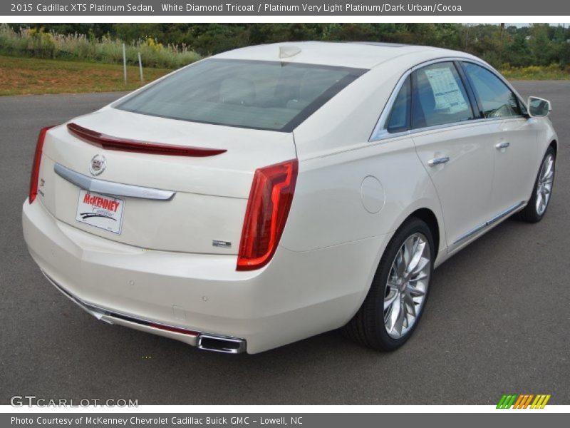 White Diamond Tricoat / Platinum Very Light Platinum/Dark Urban/Cocoa 2015 Cadillac XTS Platinum Sedan