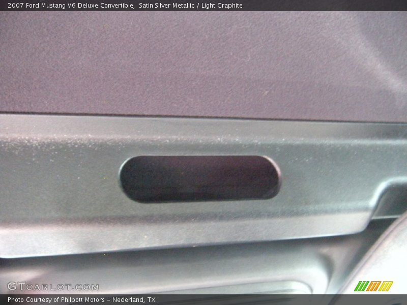 Satin Silver Metallic / Light Graphite 2007 Ford Mustang V6 Deluxe Convertible
