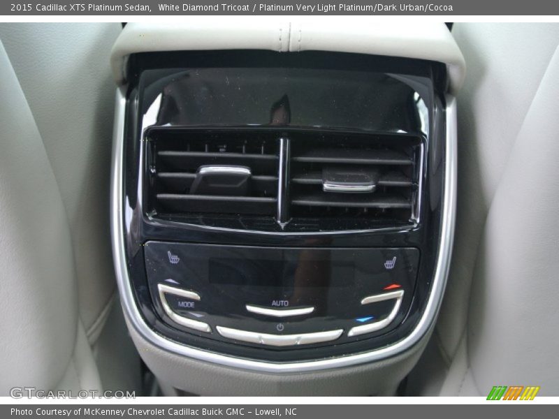 Controls of 2015 XTS Platinum Sedan