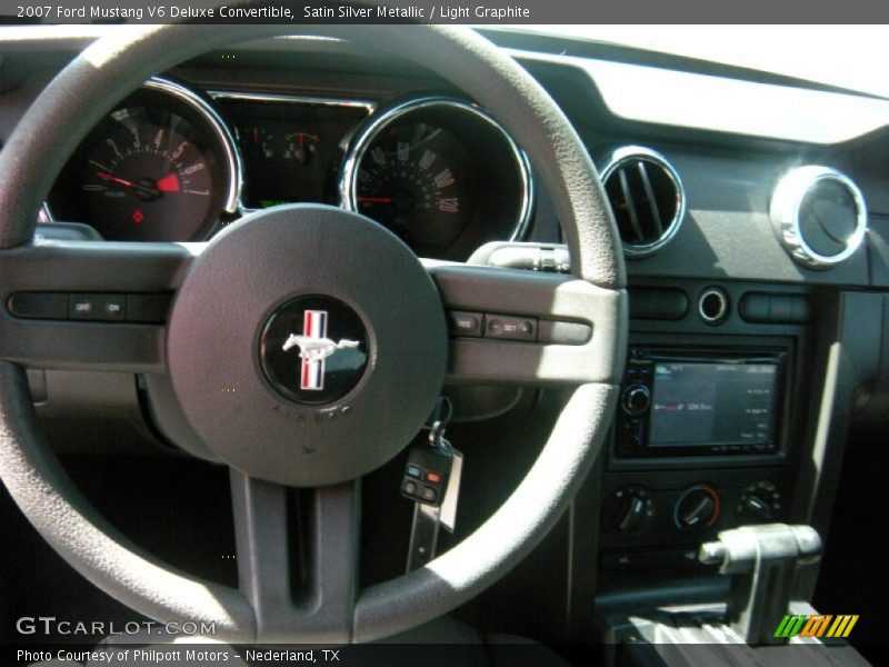 Satin Silver Metallic / Light Graphite 2007 Ford Mustang V6 Deluxe Convertible