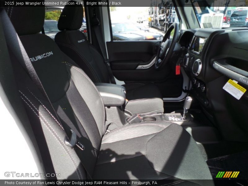 Bright White / Black 2015 Jeep Wrangler Unlimited Rubicon 4x4
