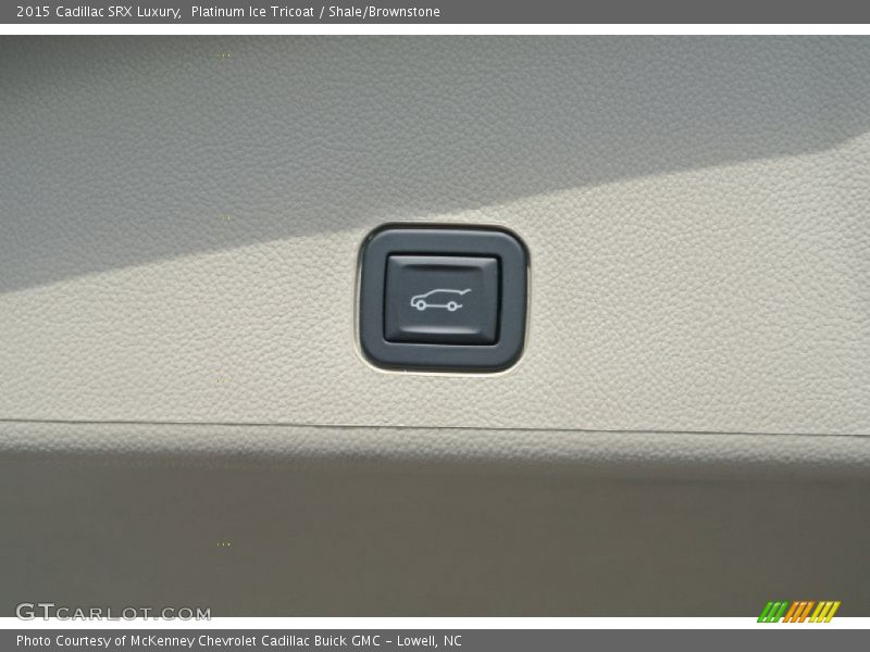Platinum Ice Tricoat / Shale/Brownstone 2015 Cadillac SRX Luxury