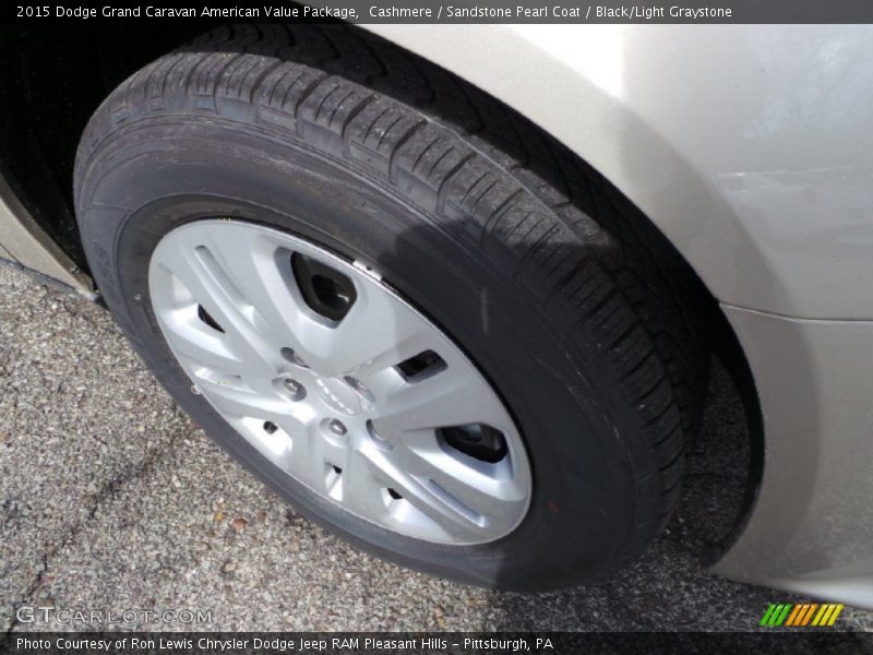 Cashmere / Sandstone Pearl Coat / Black/Light Graystone 2015 Dodge Grand Caravan American Value Package