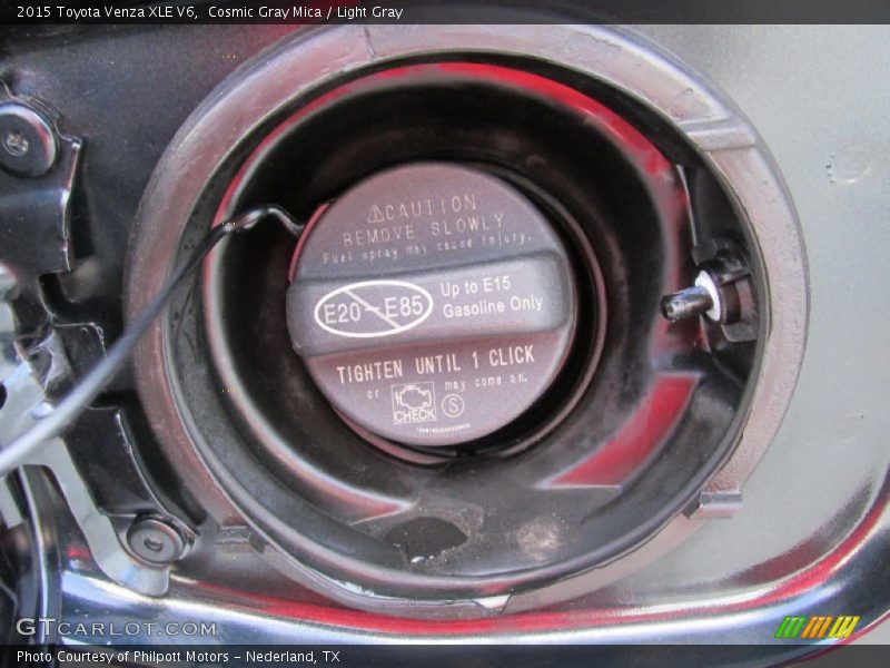 Cosmic Gray Mica / Light Gray 2015 Toyota Venza XLE V6