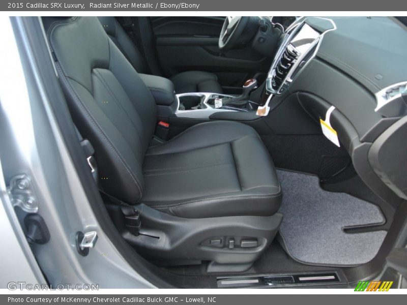 Radiant Silver Metallic / Ebony/Ebony 2015 Cadillac SRX Luxury