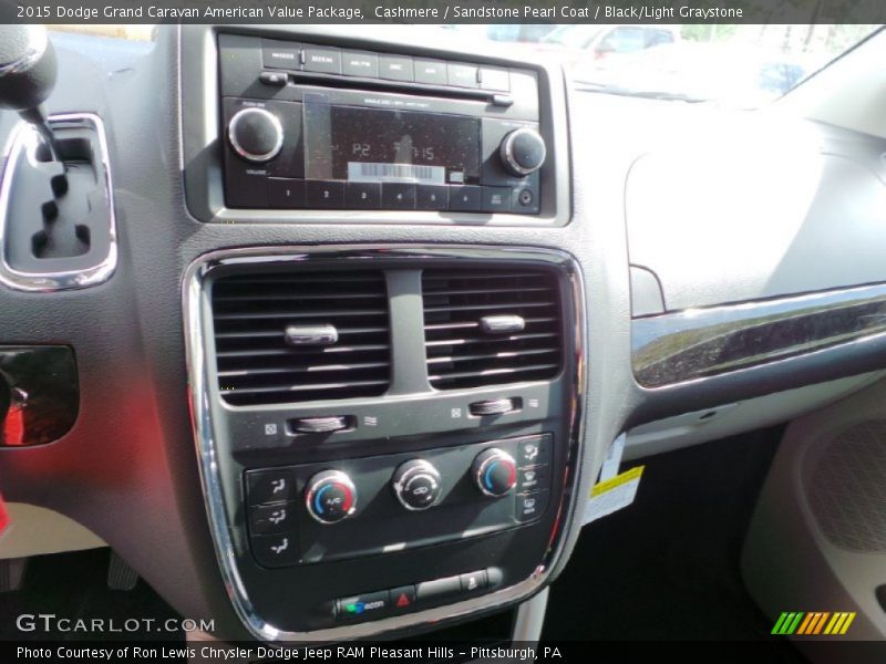 Cashmere / Sandstone Pearl Coat / Black/Light Graystone 2015 Dodge Grand Caravan American Value Package