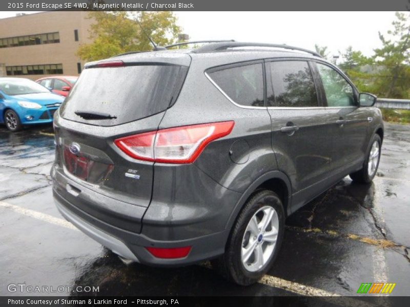 Magnetic Metallic / Charcoal Black 2015 Ford Escape SE 4WD