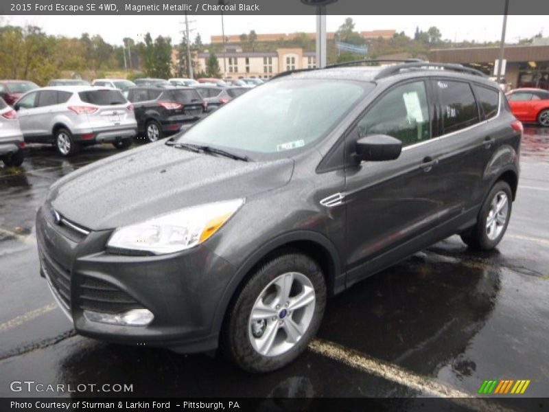 Magnetic Metallic / Charcoal Black 2015 Ford Escape SE 4WD