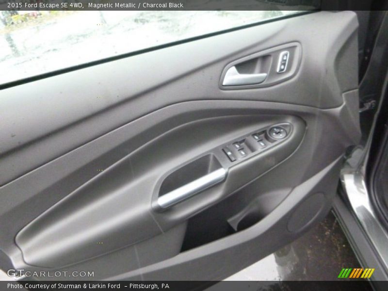 Magnetic Metallic / Charcoal Black 2015 Ford Escape SE 4WD