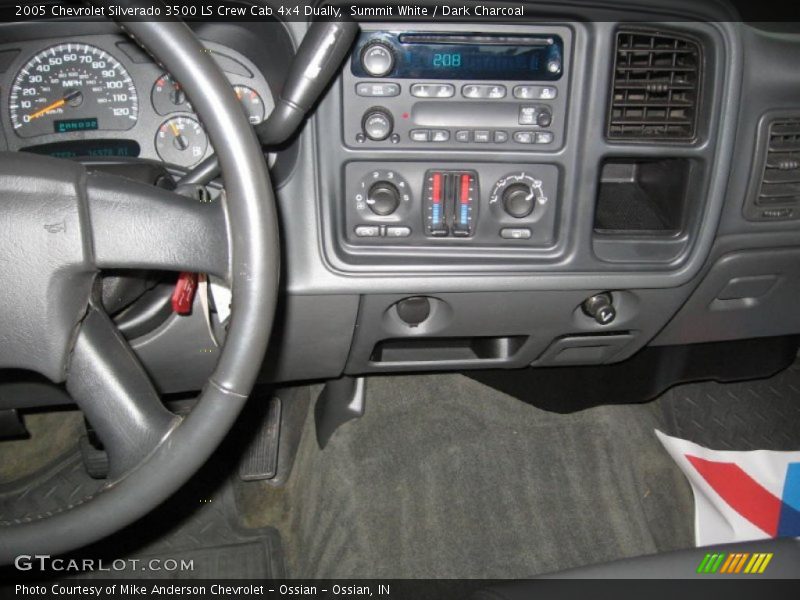 Summit White / Dark Charcoal 2005 Chevrolet Silverado 3500 LS Crew Cab 4x4 Dually