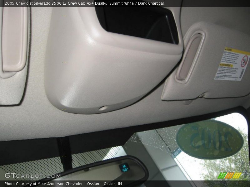 Summit White / Dark Charcoal 2005 Chevrolet Silverado 3500 LS Crew Cab 4x4 Dually