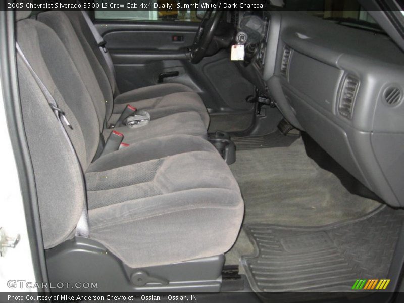 Summit White / Dark Charcoal 2005 Chevrolet Silverado 3500 LS Crew Cab 4x4 Dually