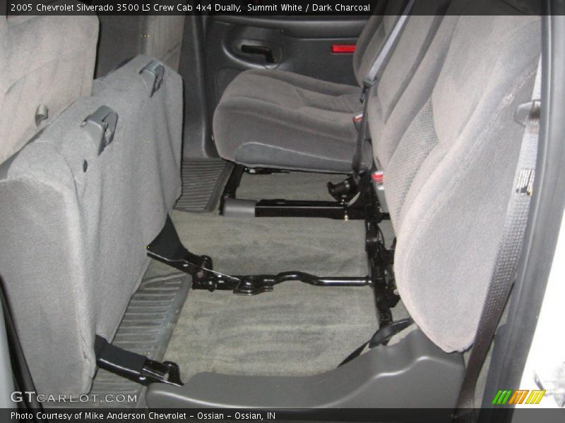 Summit White / Dark Charcoal 2005 Chevrolet Silverado 3500 LS Crew Cab 4x4 Dually