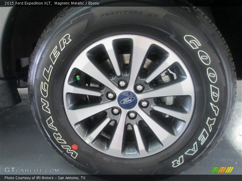 Magnetic Metallic / Ebony 2015 Ford Expedition XLT