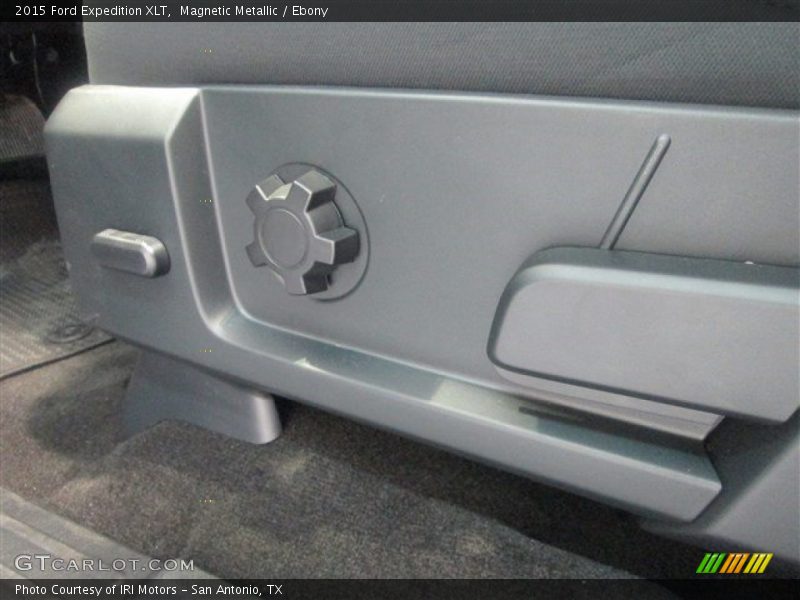 Magnetic Metallic / Ebony 2015 Ford Expedition XLT