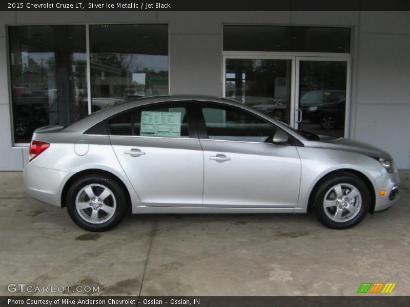 Silver Ice Metallic / Jet Black 2015 Chevrolet Cruze LT