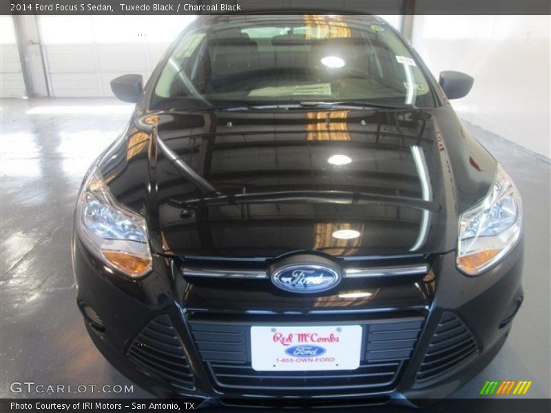 Tuxedo Black / Charcoal Black 2014 Ford Focus S Sedan