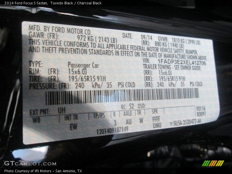 Tuxedo Black / Charcoal Black 2014 Ford Focus S Sedan