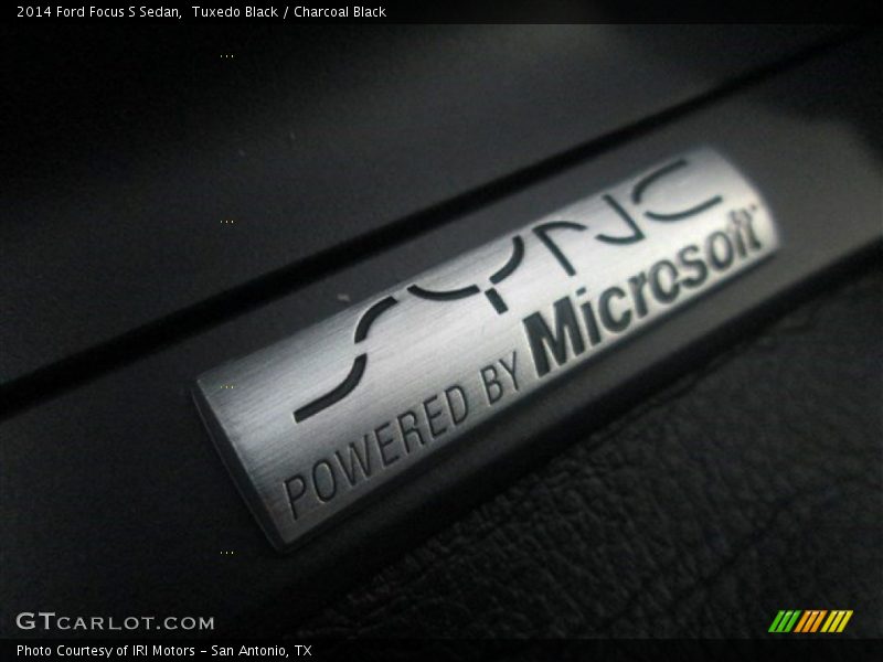 Tuxedo Black / Charcoal Black 2014 Ford Focus S Sedan