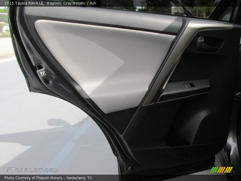 Magnetic Gray Metallic / Ash 2015 Toyota RAV4 LE