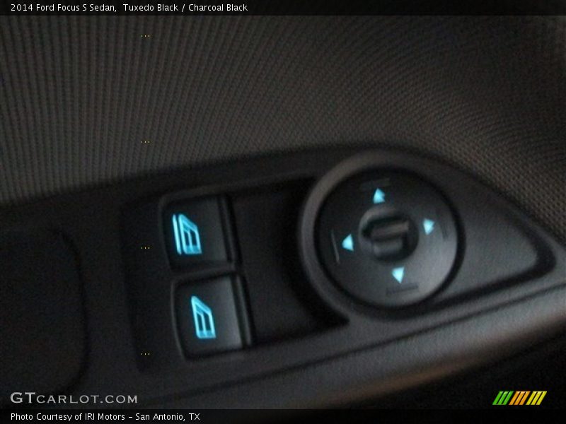 Tuxedo Black / Charcoal Black 2014 Ford Focus S Sedan