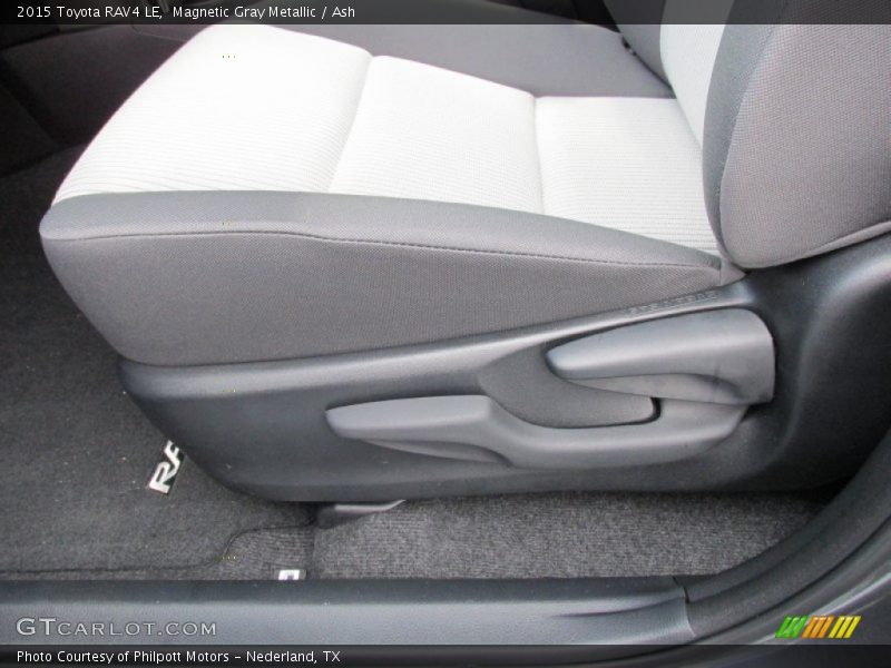 Magnetic Gray Metallic / Ash 2015 Toyota RAV4 LE