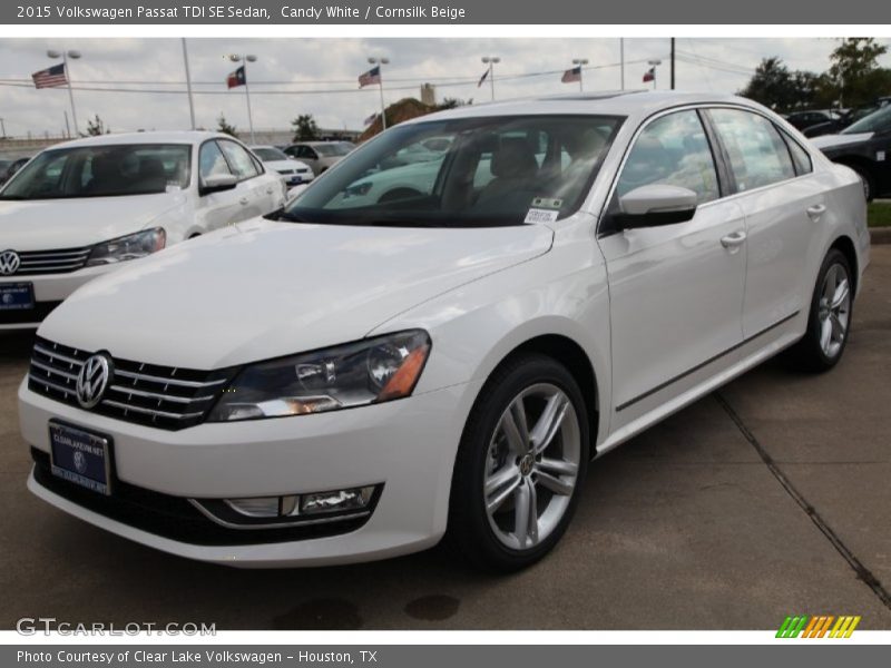 Candy White / Cornsilk Beige 2015 Volkswagen Passat TDI SE Sedan