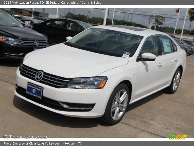 Candy White / Cornsilk Beige 2015 Volkswagen Passat TDI SE Sedan