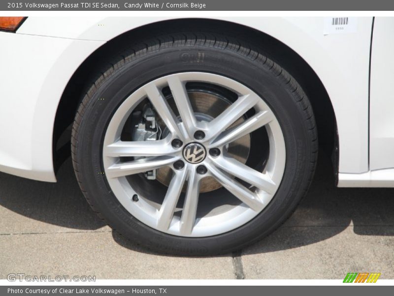 Candy White / Cornsilk Beige 2015 Volkswagen Passat TDI SE Sedan