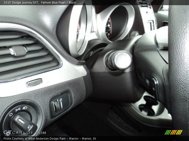 Fathom Blue Pearl / Black 2015 Dodge Journey SXT