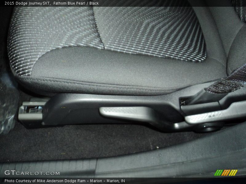 Fathom Blue Pearl / Black 2015 Dodge Journey SXT