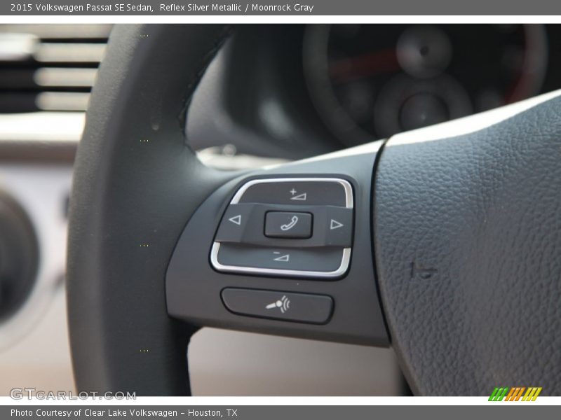 Reflex Silver Metallic / Moonrock Gray 2015 Volkswagen Passat SE Sedan