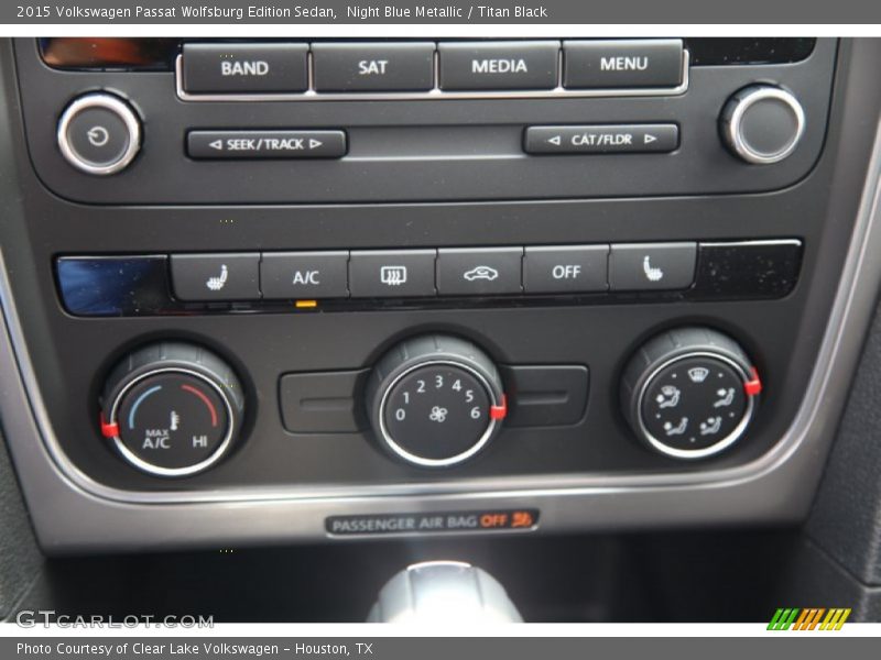 Night Blue Metallic / Titan Black 2015 Volkswagen Passat Wolfsburg Edition Sedan