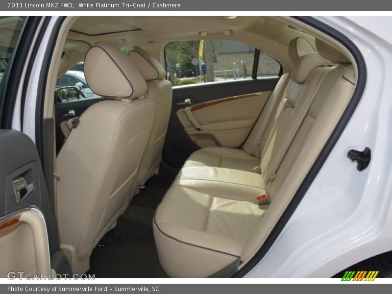 White Platinum Tri-Coat / Cashmere 2011 Lincoln MKZ FWD