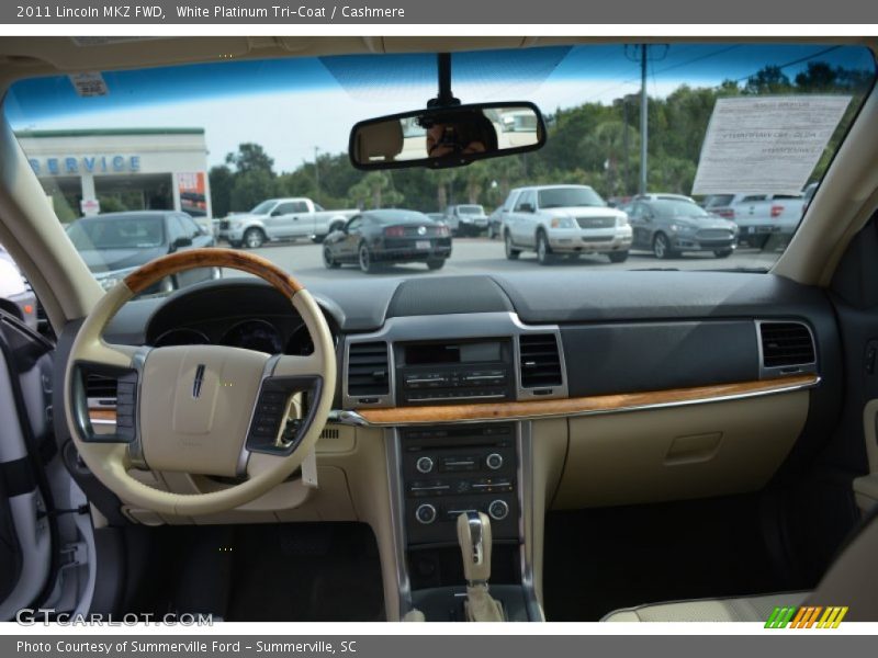 White Platinum Tri-Coat / Cashmere 2011 Lincoln MKZ FWD