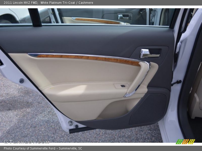 White Platinum Tri-Coat / Cashmere 2011 Lincoln MKZ FWD