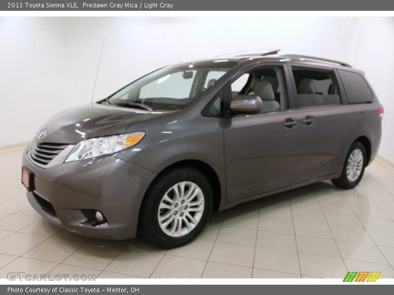 Predawn Gray Mica / Light Gray 2013 Toyota Sienna XLE