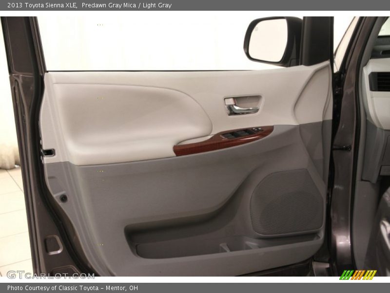 Predawn Gray Mica / Light Gray 2013 Toyota Sienna XLE