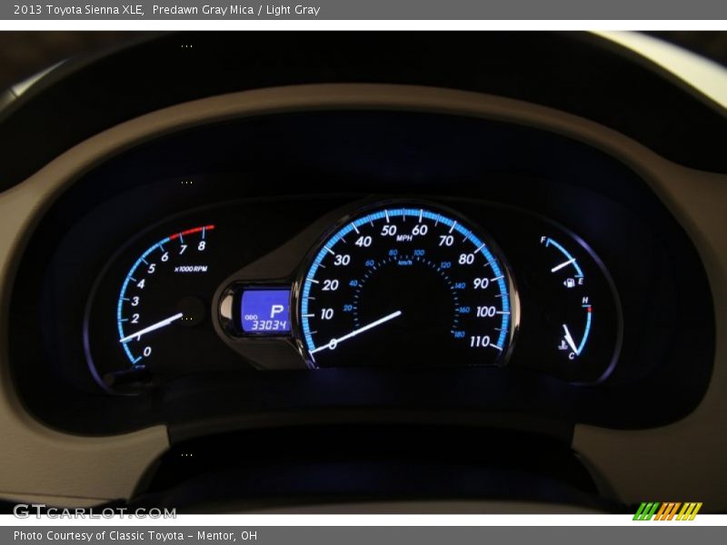 Predawn Gray Mica / Light Gray 2013 Toyota Sienna XLE
