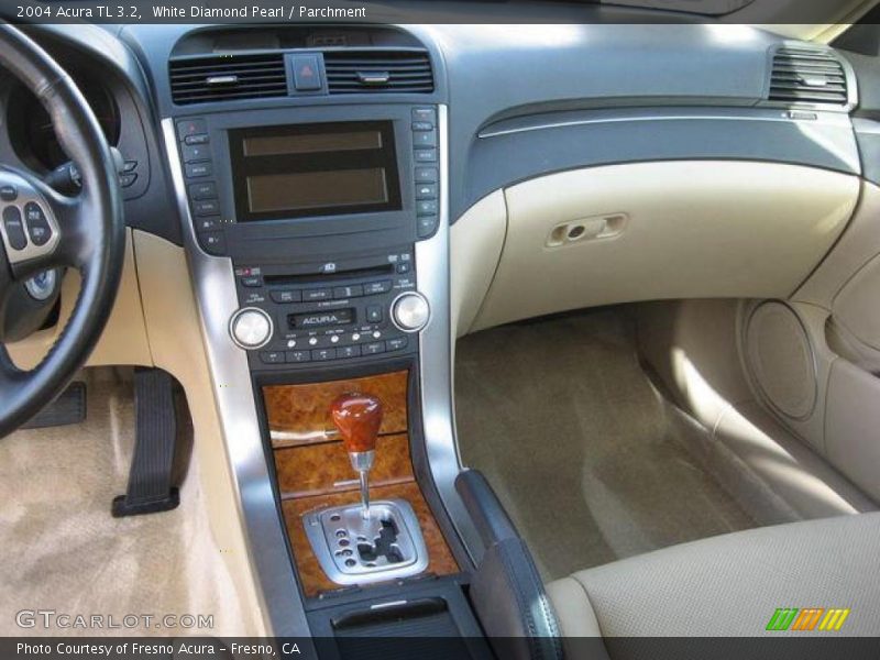 White Diamond Pearl / Parchment 2004 Acura TL 3.2