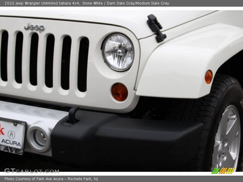 Stone White / Dark Slate Gray/Medium Slate Gray 2010 Jeep Wrangler Unlimited Sahara 4x4