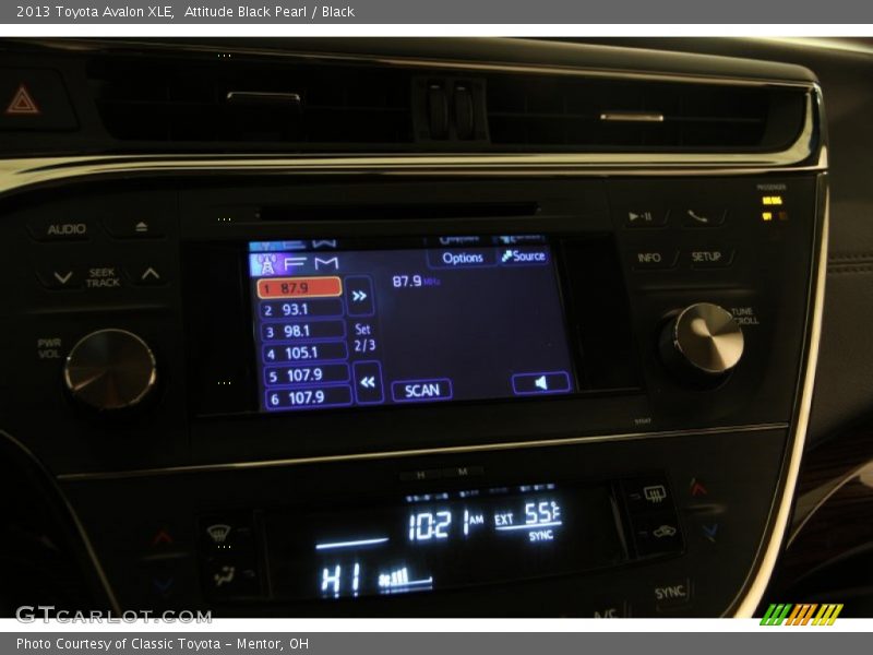 Attitude Black Pearl / Black 2013 Toyota Avalon XLE