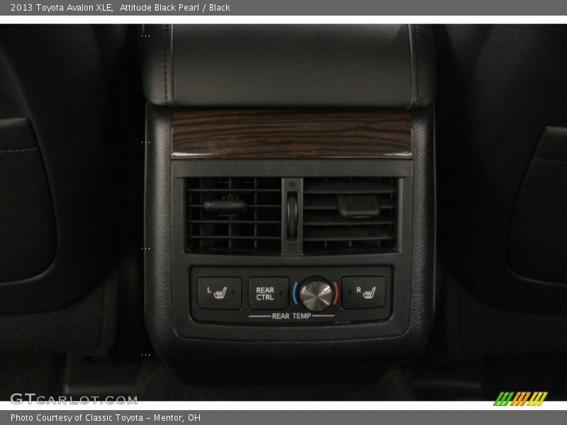 Attitude Black Pearl / Black 2013 Toyota Avalon XLE