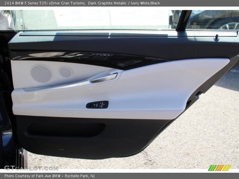 Dark Graphite Metallic / Ivory White/Black 2014 BMW 5 Series 535i xDrive Gran Turismo