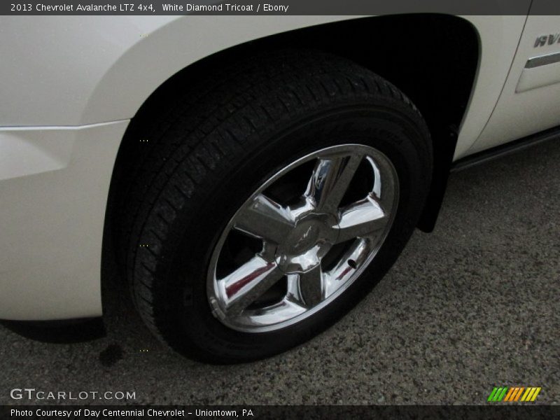 White Diamond Tricoat / Ebony 2013 Chevrolet Avalanche LTZ 4x4