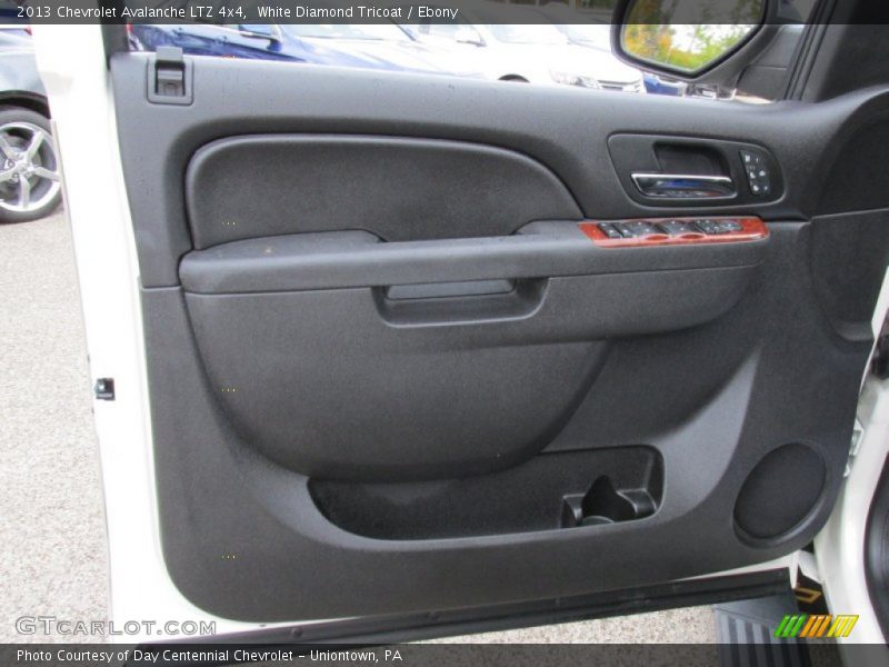 White Diamond Tricoat / Ebony 2013 Chevrolet Avalanche LTZ 4x4