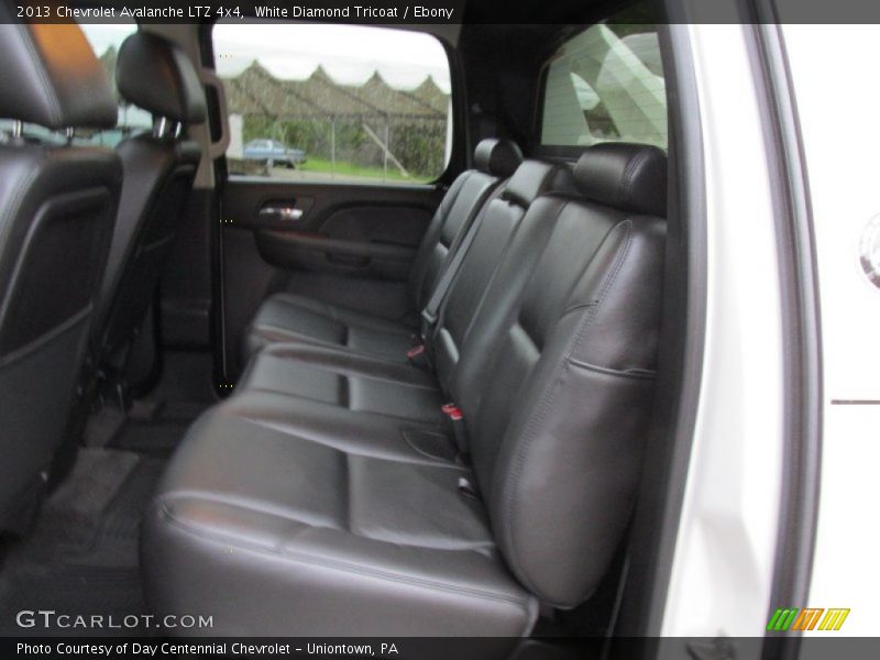 White Diamond Tricoat / Ebony 2013 Chevrolet Avalanche LTZ 4x4